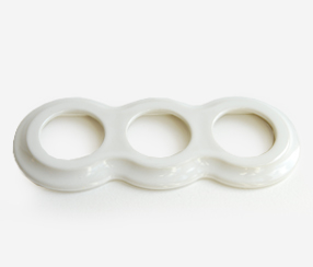 Porcelāna trīskāršais vāka rāmis IDA, balts Porcelāna trīskāršais vāka rāmis IDA, balts