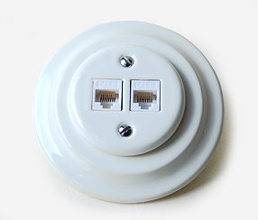 Portselanist süvistatav 2xRJ45 CAT6 internetipesa, valge