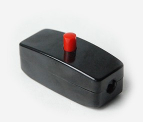 Bakelite inline switch, earthed, red button