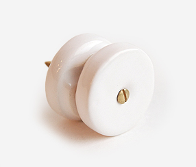 Cable wall fixing ceramic, white