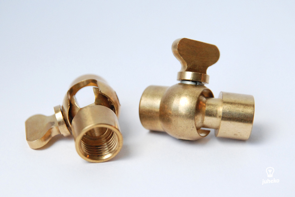 Solid brass 2 way tube connector M10x1 threaded holes 