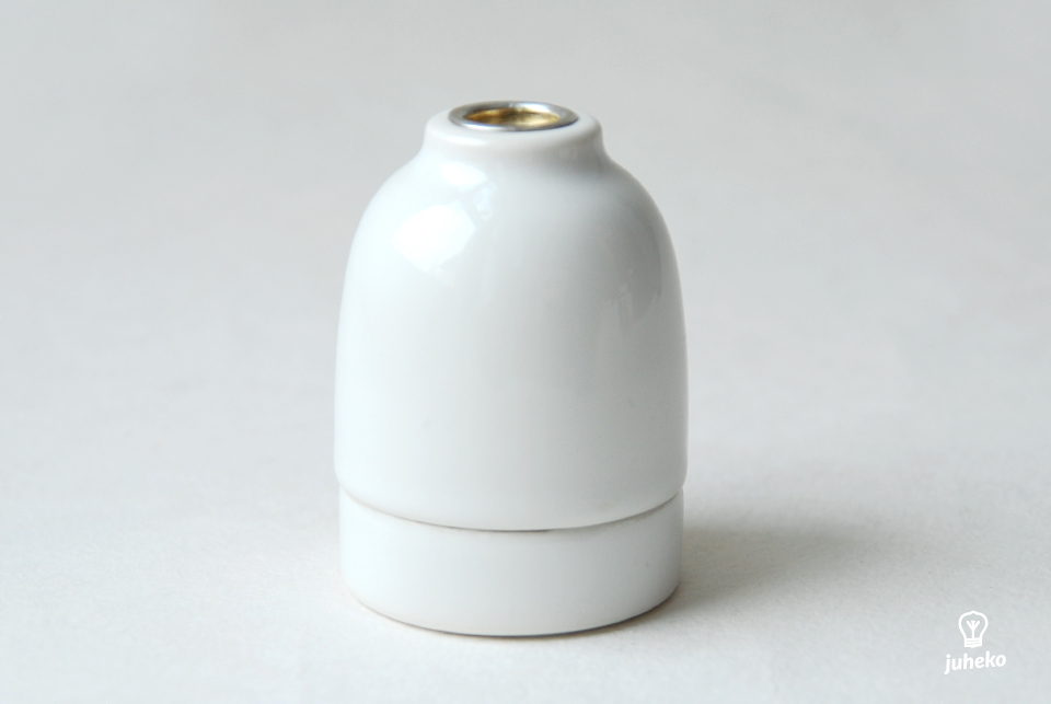 Portselanist pirnipesa E27 ilma maanduseta, valge Portselanist pirnipesa E27 ilma maanduseta, valge