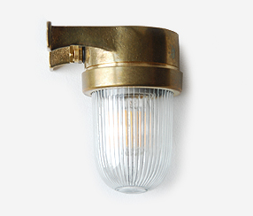 Messinkinen seinävalaisin Marine IP64